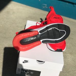 Nike air max 270 women brand new ! Size 8.5